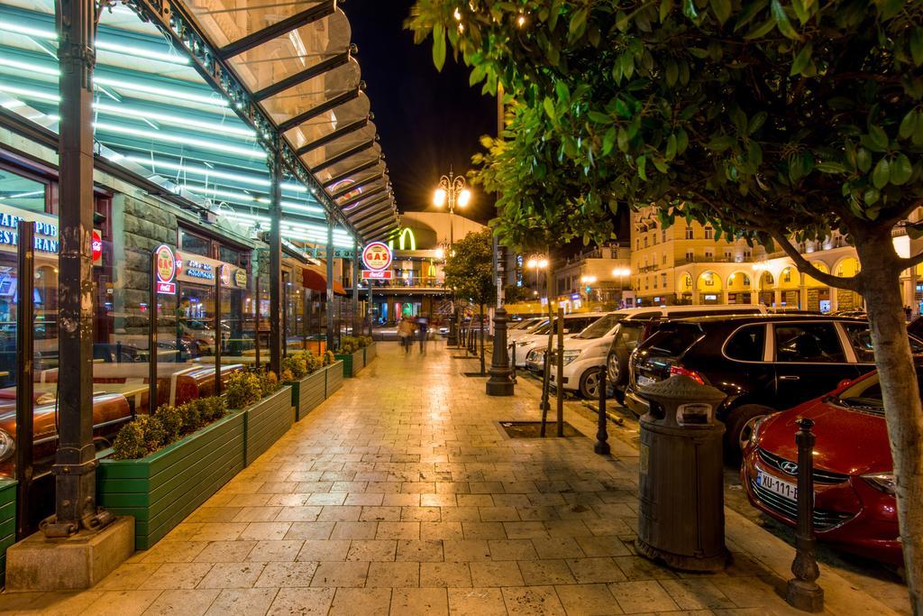 Dat Exx Apartments On Marjanishvili تبليسي المظهر الخارجي الصورة